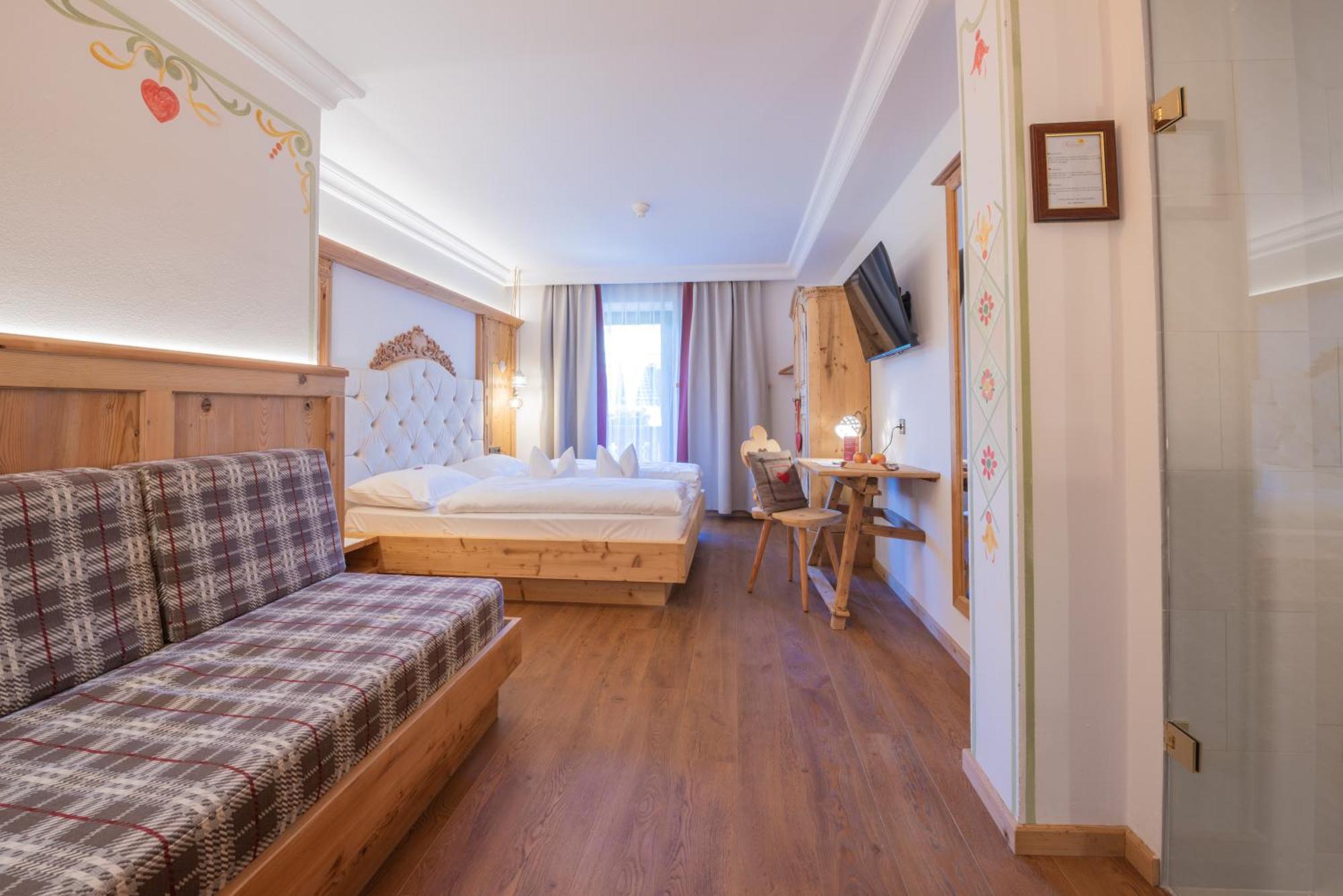 Hotel Al Sonnenhof San Vigilio Di Marebbe Esterno foto