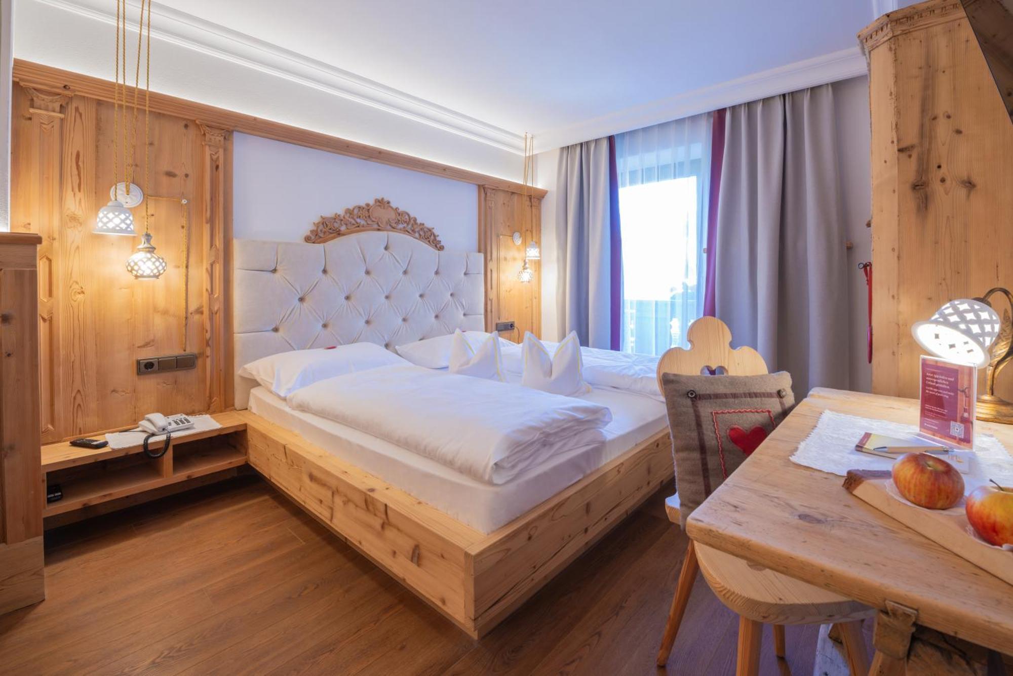 Hotel Al Sonnenhof San Vigilio Di Marebbe Esterno foto