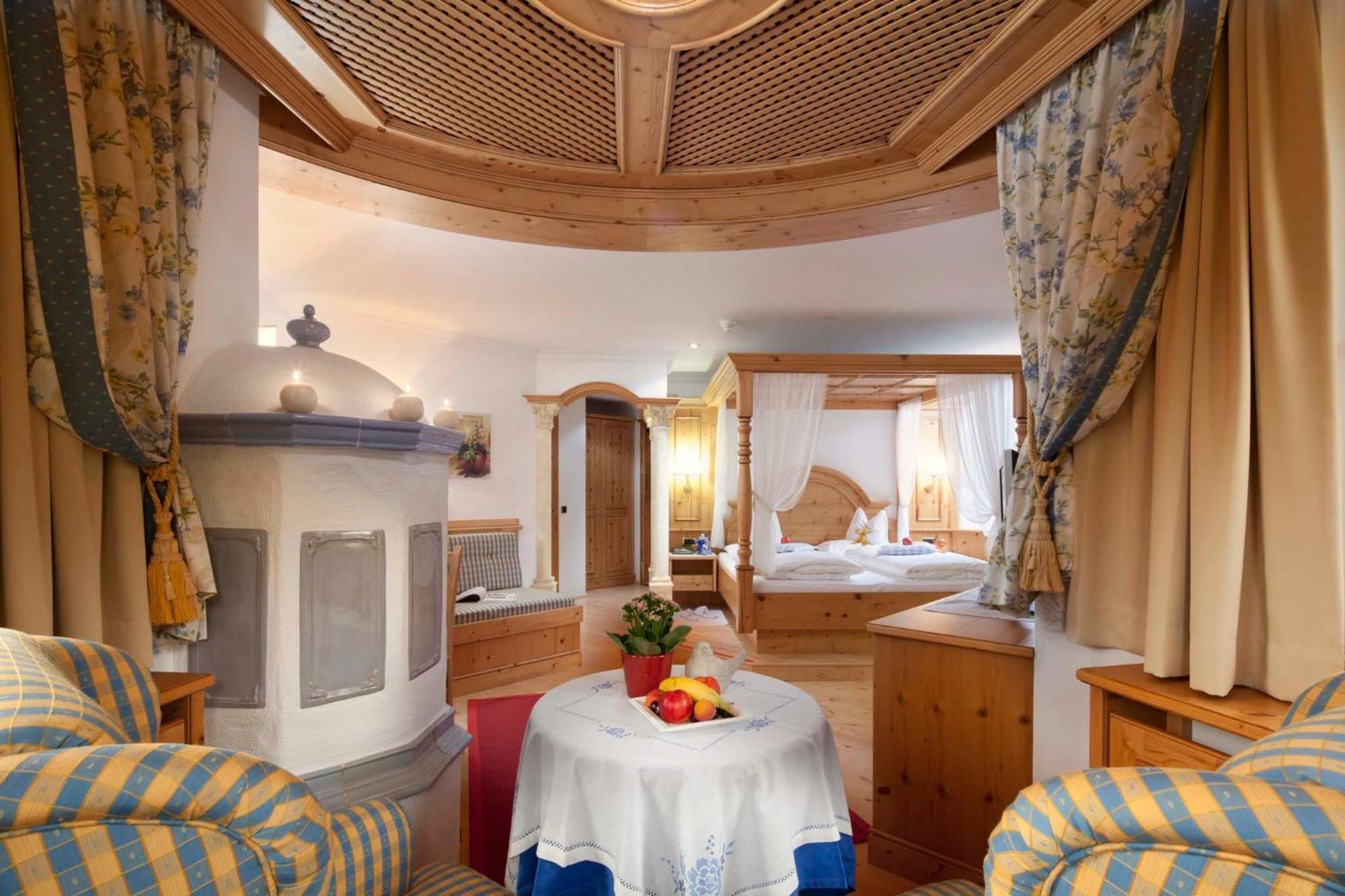 Hotel Al Sonnenhof San Vigilio Di Marebbe Esterno foto