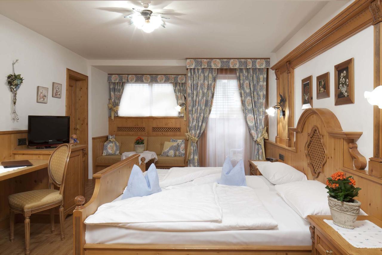 Hotel Al Sonnenhof San Vigilio Di Marebbe Esterno foto